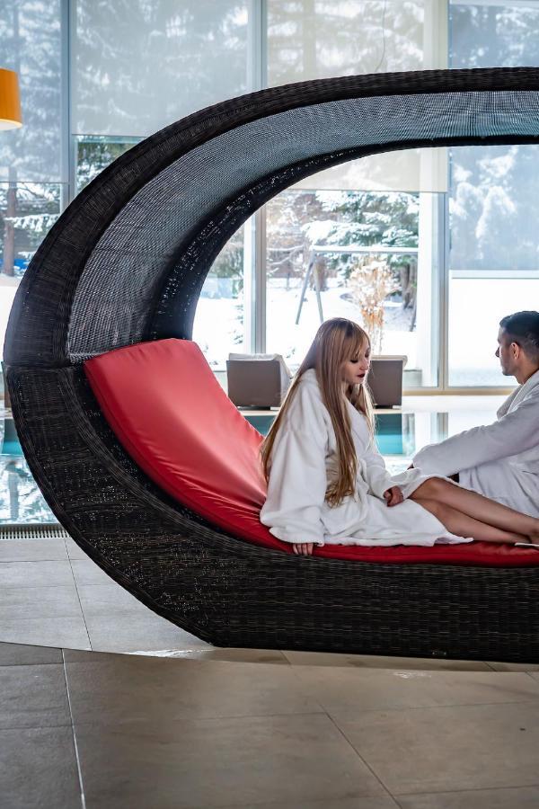 The Christiania Mountain & Spa Resort Zermatt Bagian luar foto
