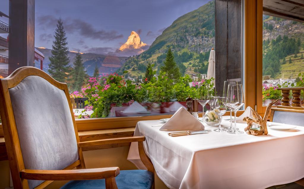 The Christiania Mountain & Spa Resort Zermatt Bagian luar foto