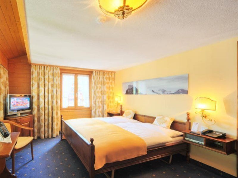 The Christiania Mountain & Spa Resort Zermatt Bagian luar foto