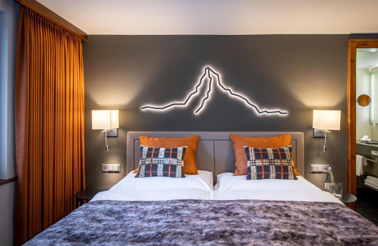 The Christiania Mountain & Spa Resort Zermatt Bagian luar foto